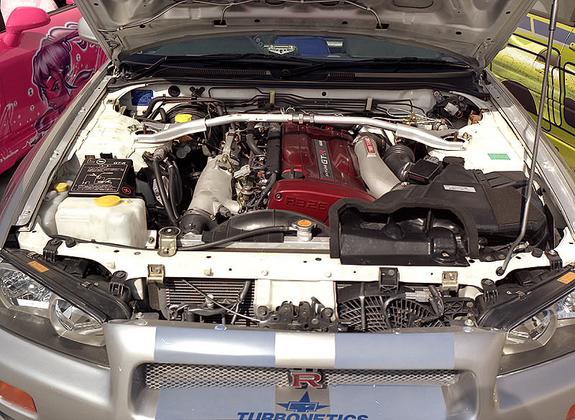 nissan_skyline_gtr-08.jpg